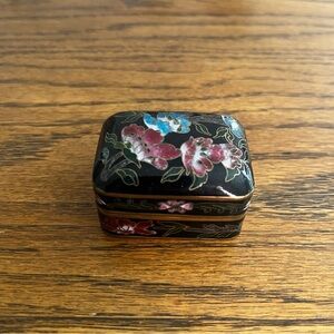 vintage chinese cloisonné floral trinket hinged metal box